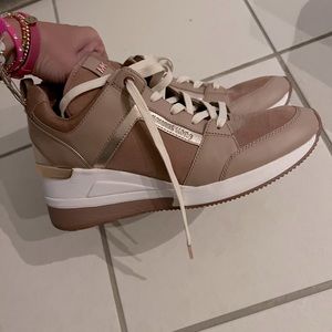 Michael Kors Sneakers 👟
